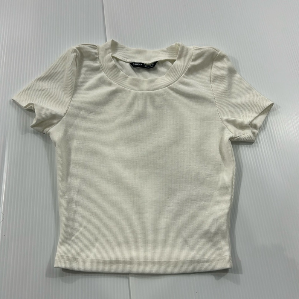 J10. SHEIN White Ribbed Blouse (XS)